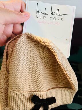 nicole miller New York Beige Knit set with Black Bow